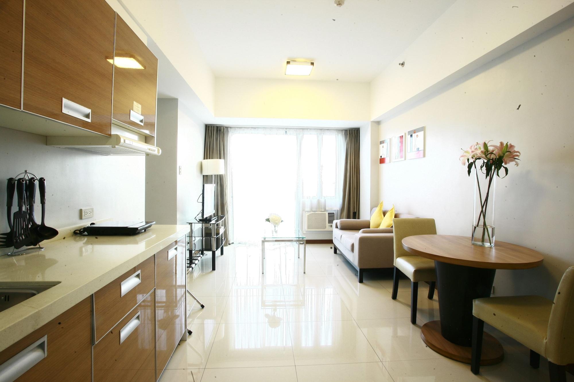 Ace Hotel And Suites Pasig City Exterior photo